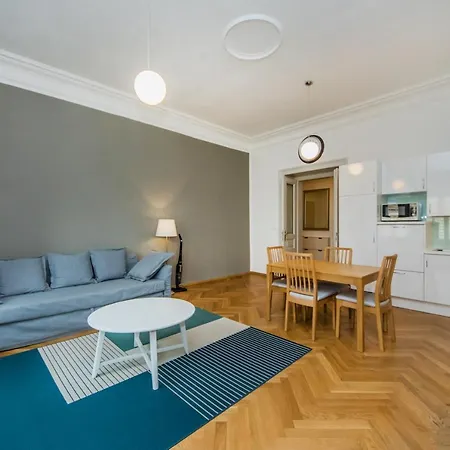 Apartment Opera *