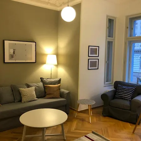 Apartment Opera *