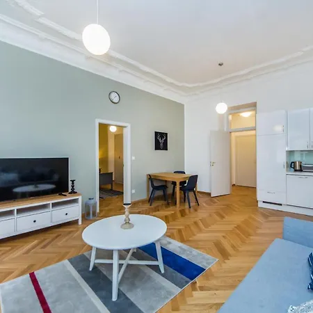 Apartment Opera
